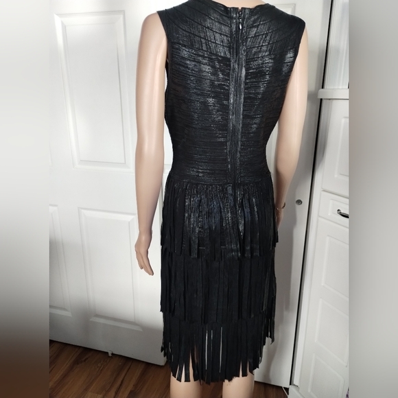 Herve Ledger V Neck Metallic Fringe Dress Medium - Picture 6 of 13